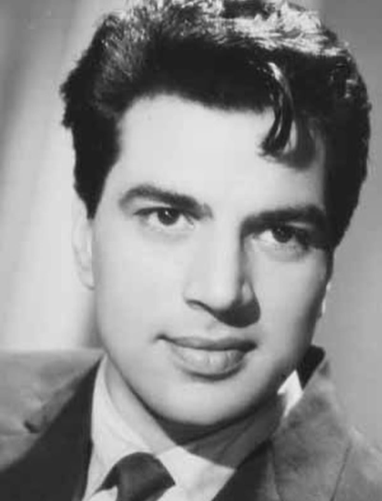 DHARMINDRA HE MAN OF BOLLYWOOD