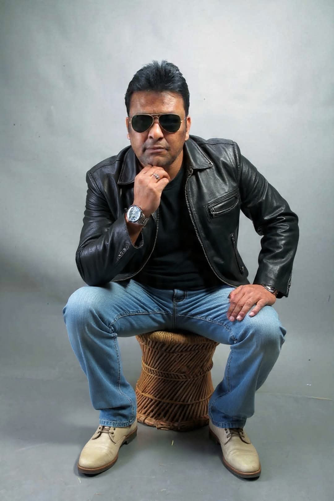 आनंद गहात्राज की फिल्मों में पारिवारिक भावनाएं, आनंद गहात्राज की फिल्मों में पारिवारिक भावनाएं,